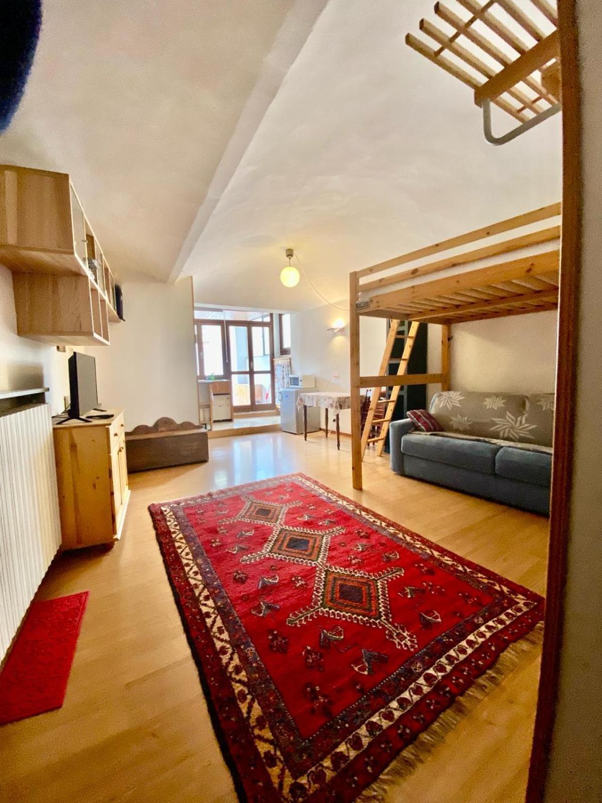 Monolocale Accogliente Apartment Бардонечия Екстериор снимка
