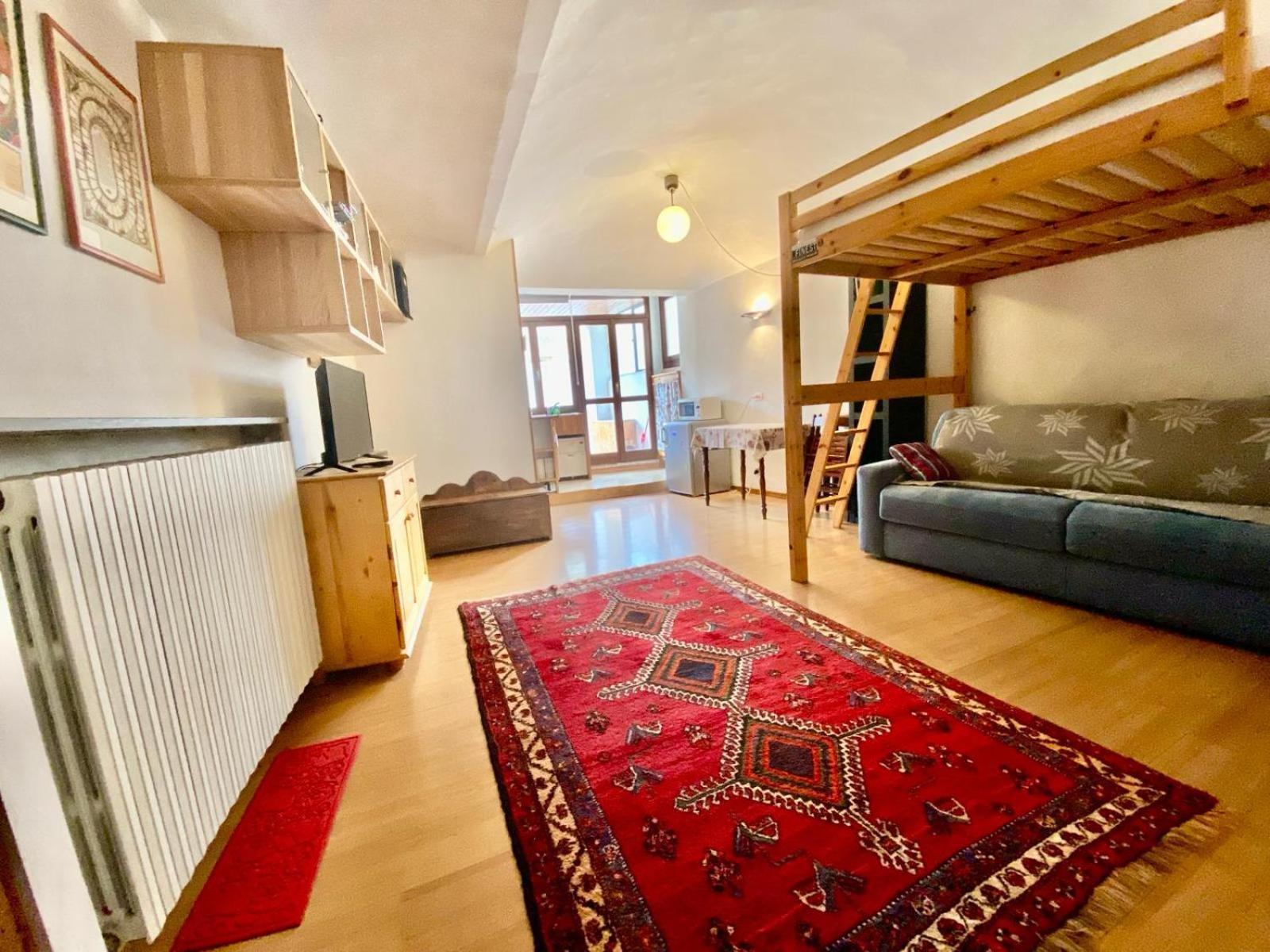 Monolocale Accogliente Apartment Бардонечия Екстериор снимка
